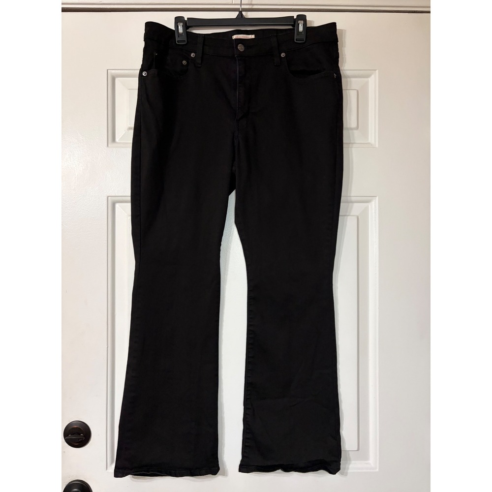 Levi's | 725 High Rise Bootcut Jeans | 33 || Black|